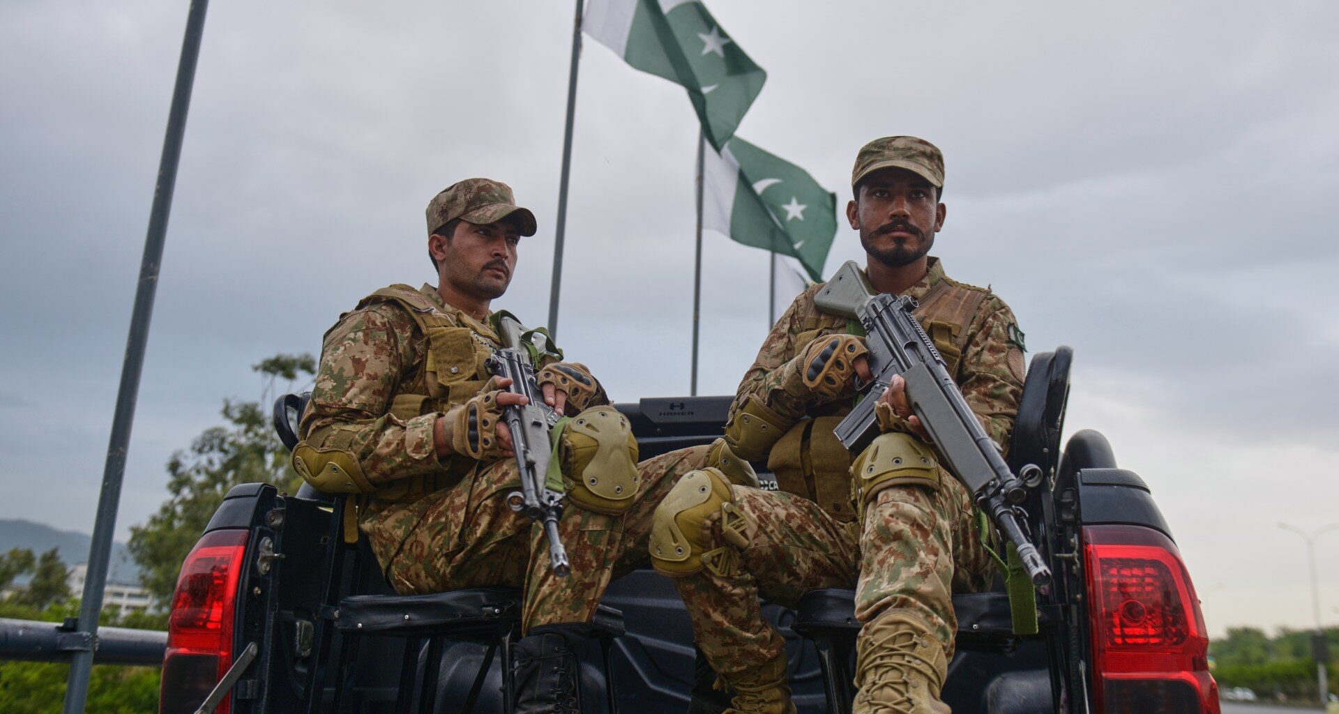 Ceasefire at risk as Pakistan and Afghanistan report cross-border attacks | Conflict News