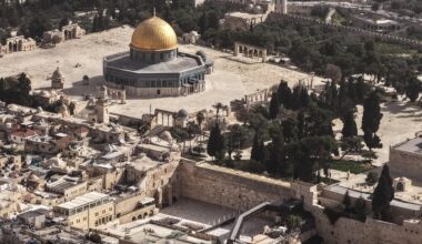 Top Jerusalem Islamic official calls on West to tell Israel: Don’t mess with Al-Aqsa