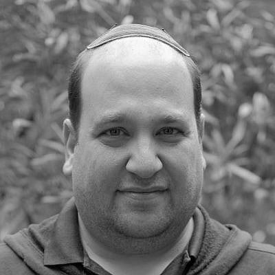 The Blogs: The worst pro-Israel influencer ever | Aron Schoenfeld