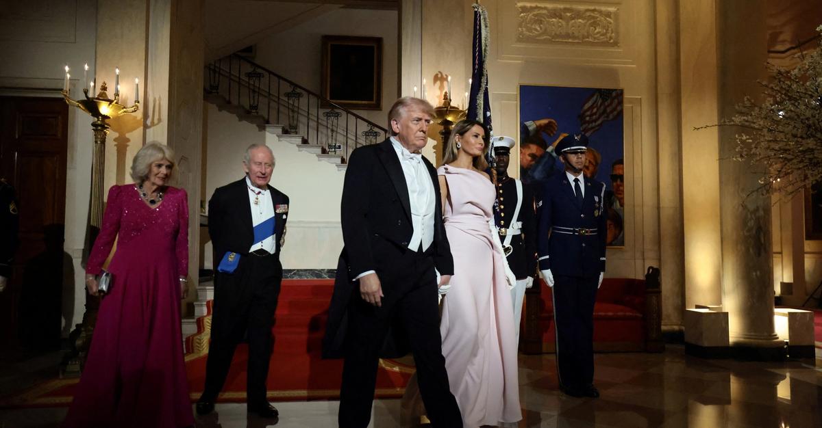 Live - Trump warns Iran to 'get smart' as he eyes prolonged Hormuz blockade