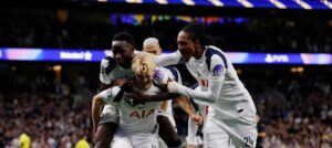 Best fixtures for FPL Gameweek 5 onwards: Players + teams to target 15