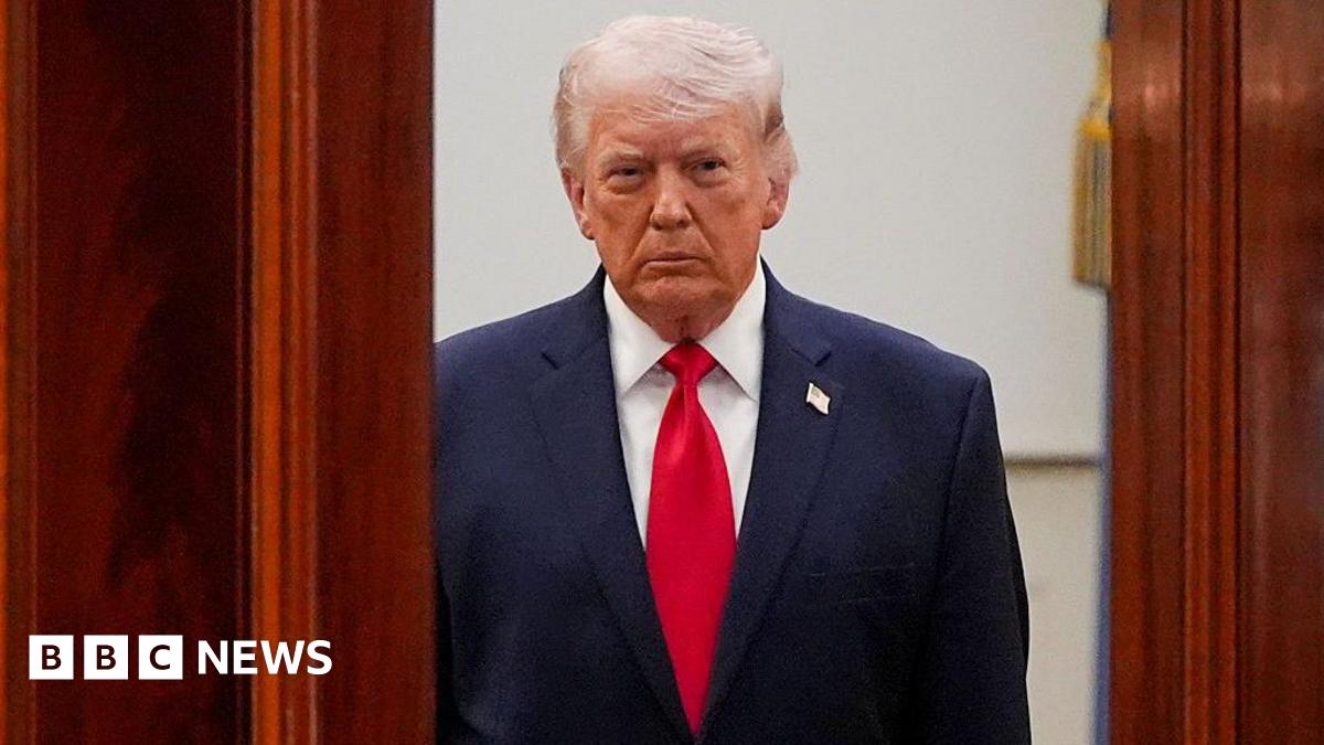US President Donald Trump arrives for a prime-time address to the nation in the Cross Hall of the White House in Washington, DC, US, on Wednesday, 1 April, 2026.