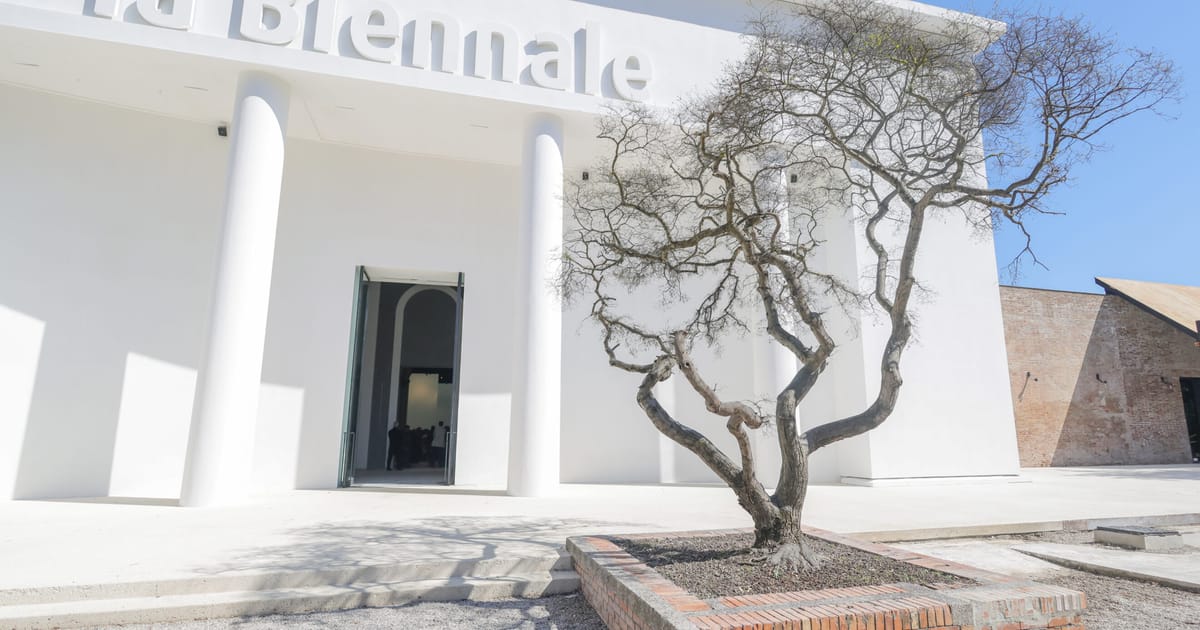 Putin, Netanyahu get their countries barred from Venice Biennale top prizes – POLITICO