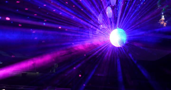 Calgary nightclub shut down due to cockroaches, mould growth: AHS - Calgary