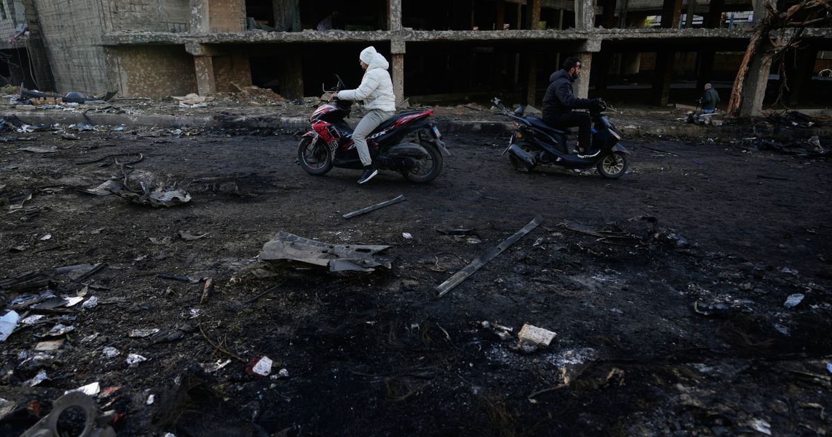 Iran hits Kuwait airport and a tanker off Qatar while strikes batter Tehran ahead of Trump speech :: WRAL.com