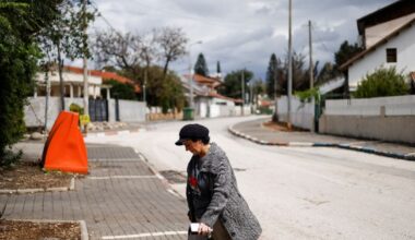 In Israel's north, war-weary residents feel abandoned by government