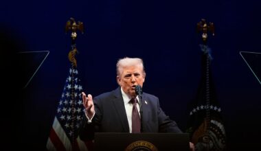 Trump Encourages Companies Not to Seek Tariff Refunds