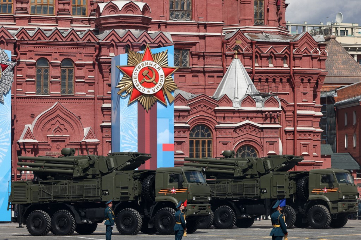 Moscow’s May 9 Parade to Exclude Military Hardware for First Time Since 1945