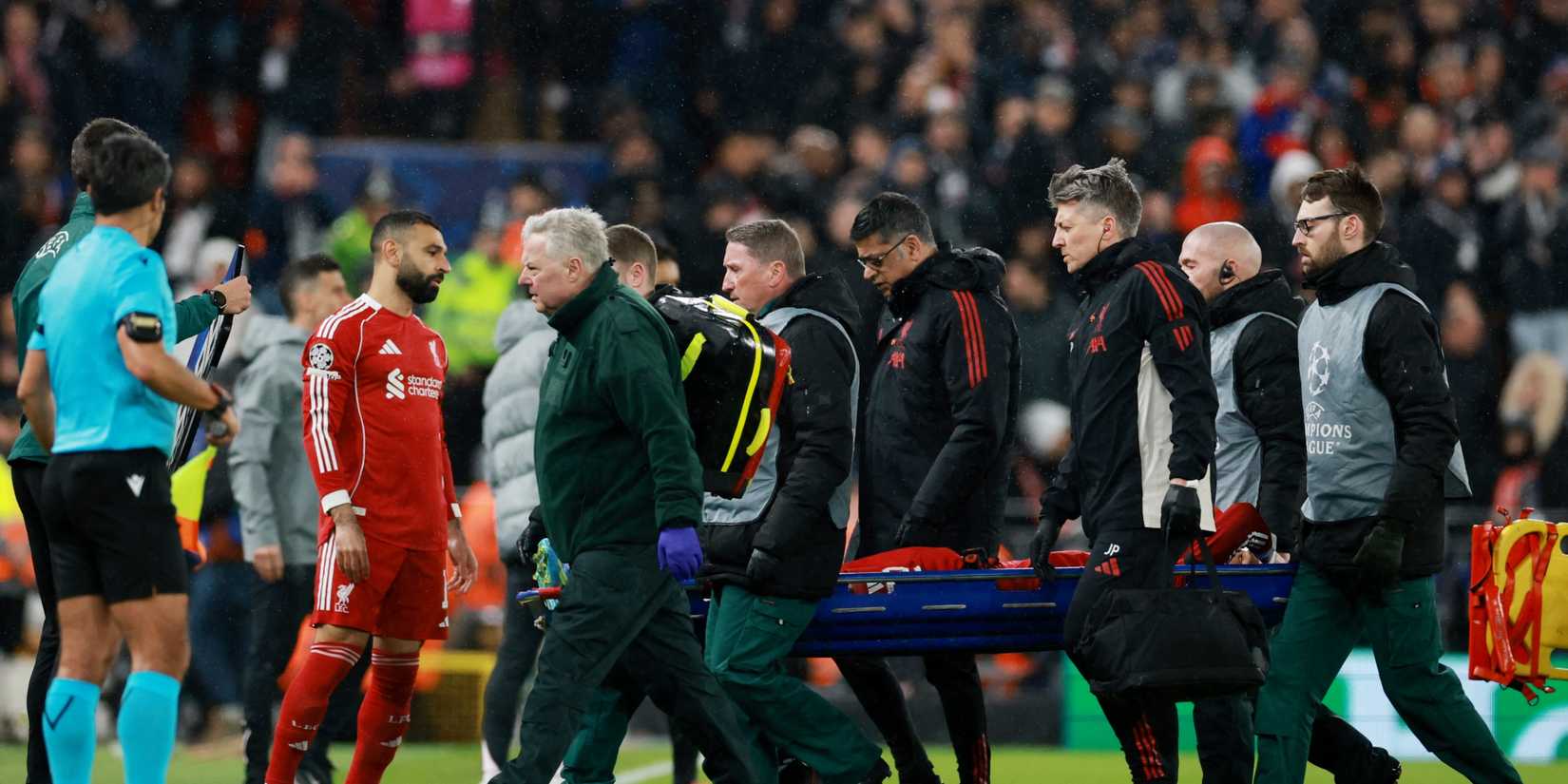 Ekitike injury vs PSG