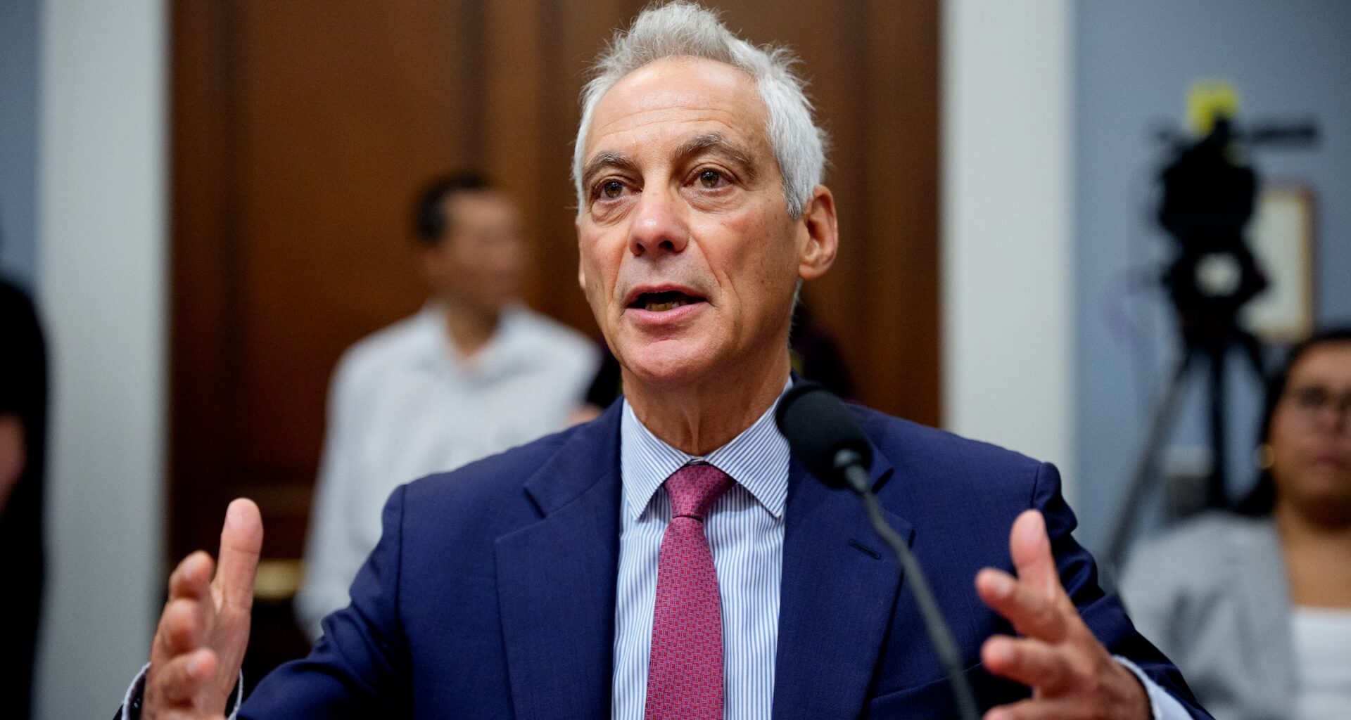 A photo of emanuel speaking.