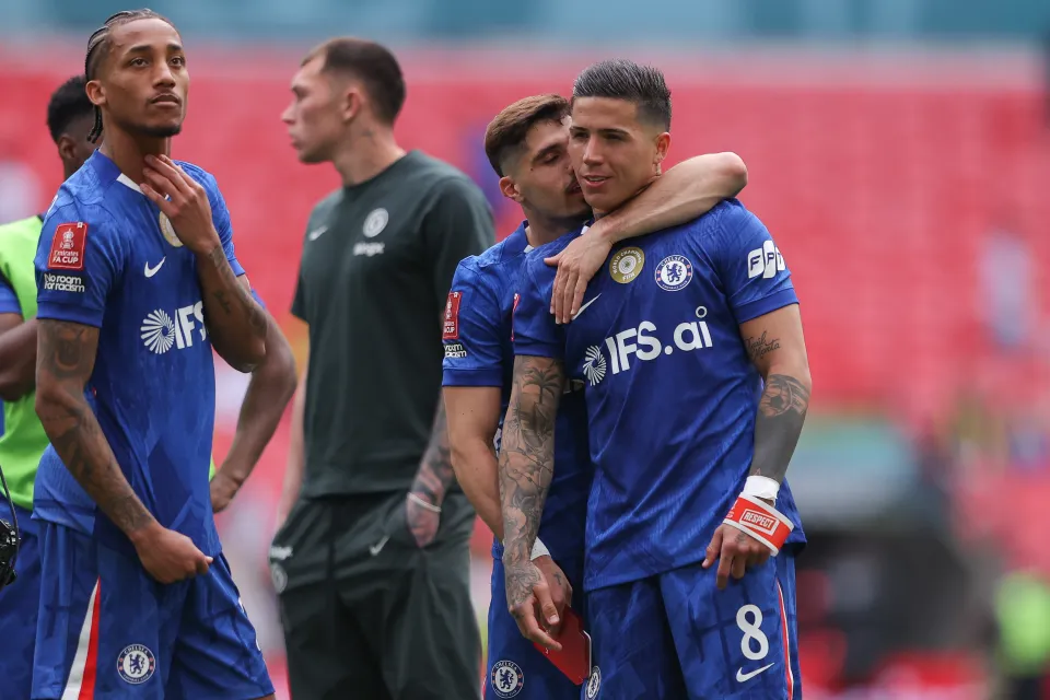 Enzo Fernandez and Pedro Neto reacts at Wembley