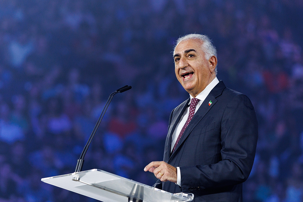 Crown Prince of Iran makes heartfelt plea for students to stand for the silent and oppressed