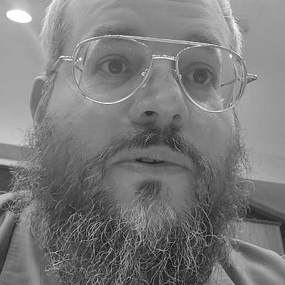 The Blogs: Parshas Emor- Welcome Home | Gedalia Walls