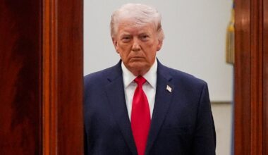 Justice Department says law requiring president to turn over records at end of administration is unconstitutional