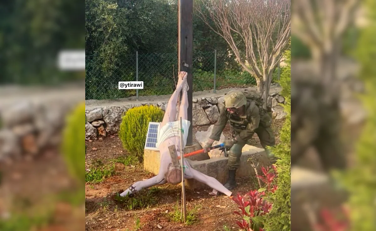 Israeli Army Probes Image Of Soldier Hitting Jesus Statue In Lebanon