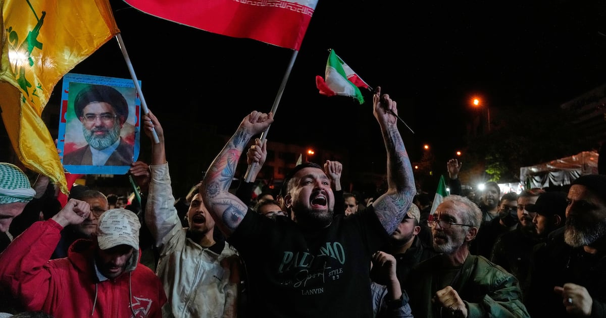 US, Israel and Iran agree to a 2-week ceasefire