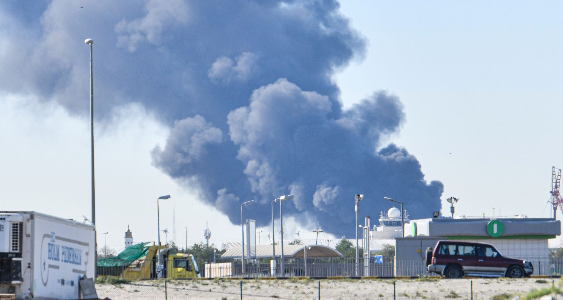 Iran attacks cause fire in Kuwait, Bahrain; kill man in UAE | US-Israel war on Iran News