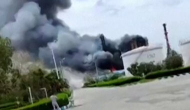 Lavan refinery blaze continues hours after US-Iran ceasefire agreement | Infrastructure