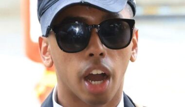 U.S. YouTuber Johnny Somali jailed in South Korea after statue stunt - National