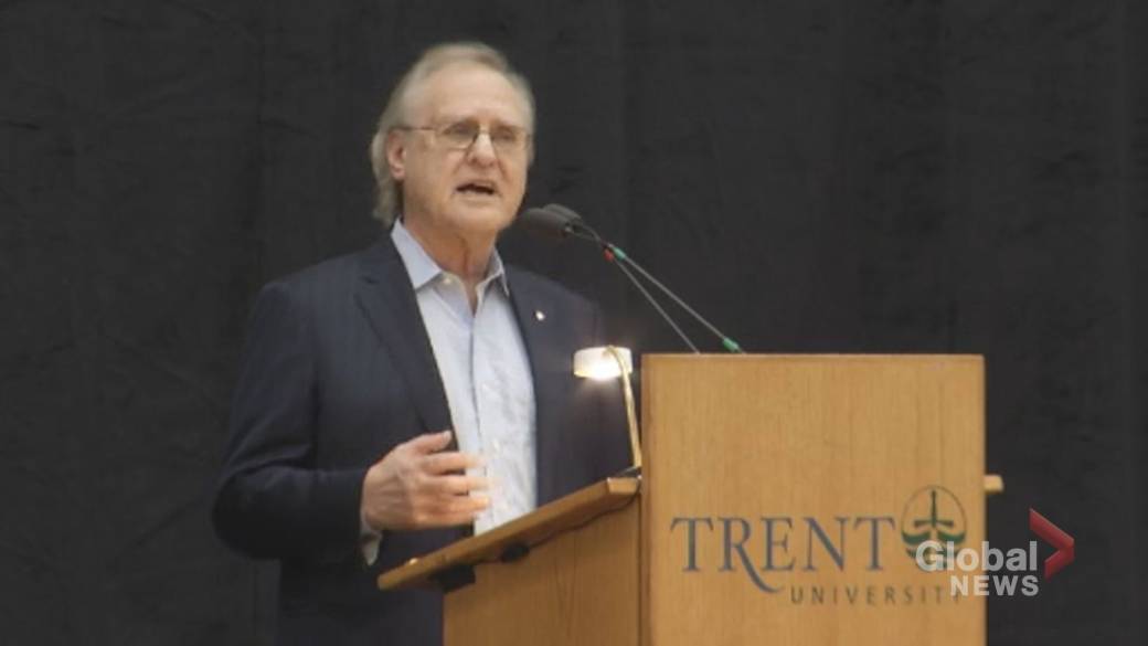 Click to play video: 'Stephen Lewis kicks off International Education Week with address at Trent University'