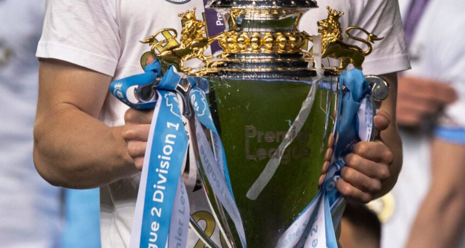 West Ham complete trophy hat-trick thanks to 'incredible' 15-year-old Jude Longman