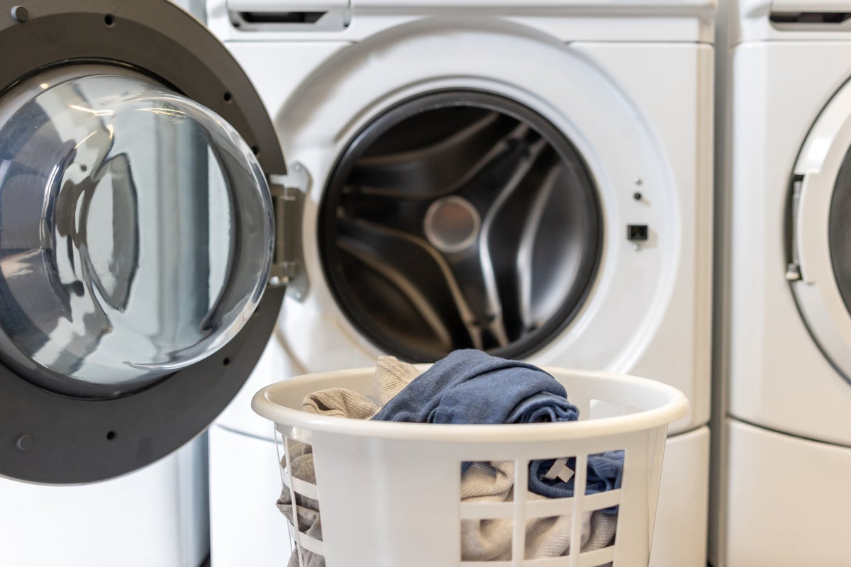 Britons will be rewarded with free electricity if they do their laundry on the weekend