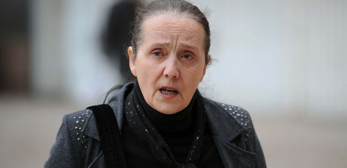 Olive Hazel Maddock entering Liverpool Crown Court