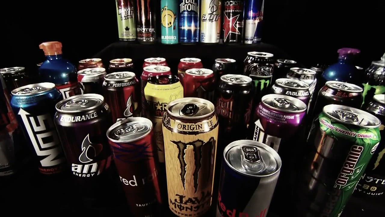 Click to play video: 'Quebec parents meet with health minister after son dies from drinking Red Bull'