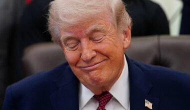 Trump announces Iran ceasefire extension but says blockade remains | Donald Trump News