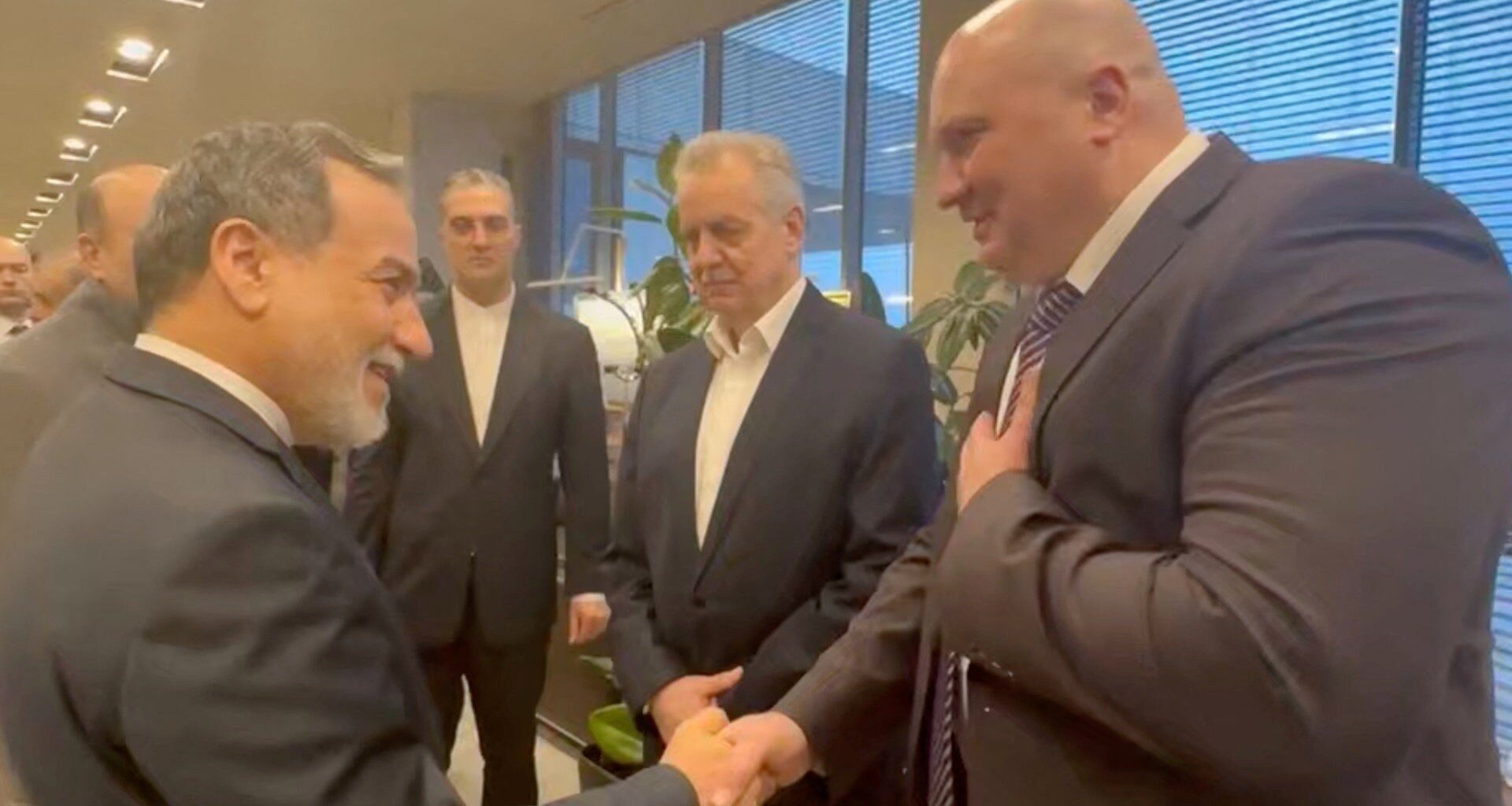 Iran’s top diplomat in Russia as Tehran intensifies efforts to end the war | US-Israel war on Iran News