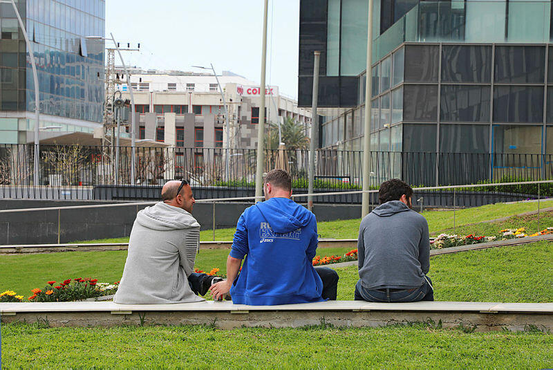 עובדי הייטק אפל הרצליה