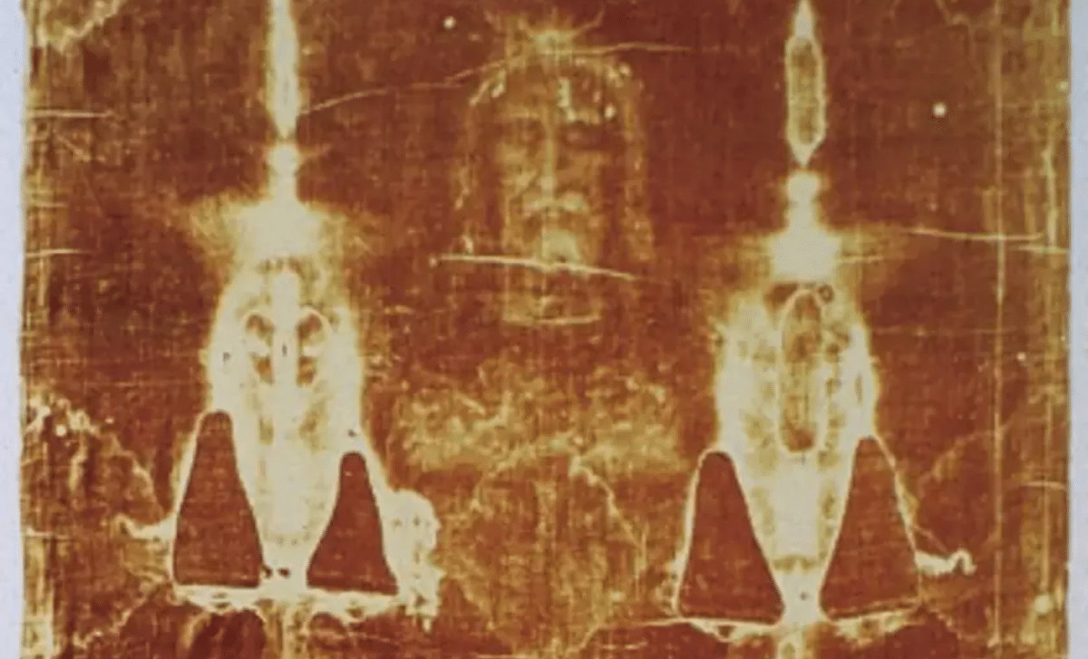 Scientists Uncover Unexpected Dna Traces From Humans, Animals, And Plants In The Shroud Of Turin