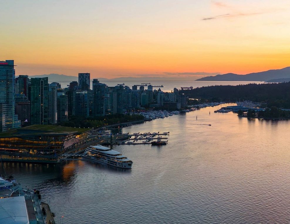 sunborn vancouver floating hotel