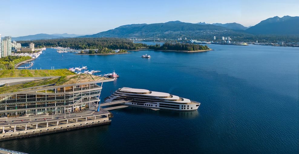 sunborn vancouver floating hotel f3