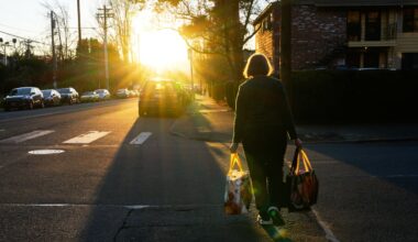 The tariff refund process has begun for businesses. What about customers? : NPR