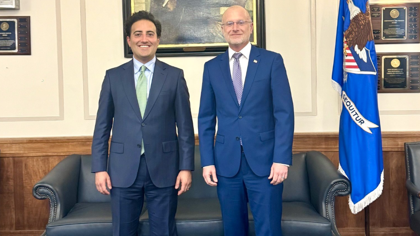 Local TV giant Nexstar in court over Tegna deal : NPR