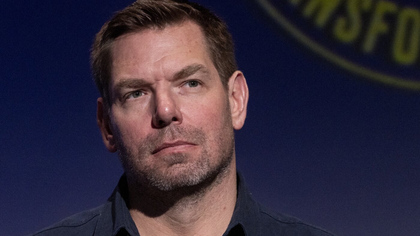 Congress ethics experts weigh in on Swalwell and Gonzales’ resignations : NPR