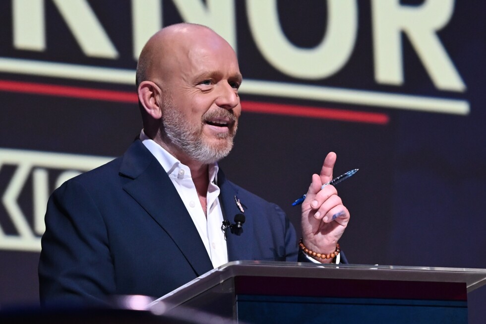 President Trump endorses Republican Steve Hilton in California governor's race