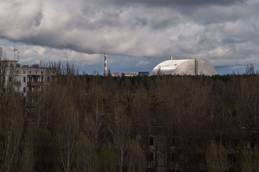 Ukrainians fear for Chernobyl's safety after Russia's attack