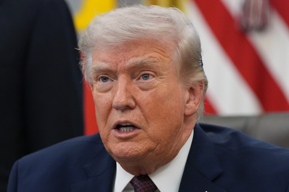 Trump says he'll sign order to resume pay for Homeland Security