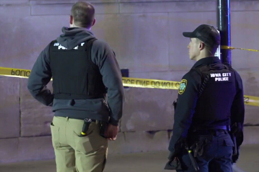 Shooting near University of Iowa wounds 5, authorities say