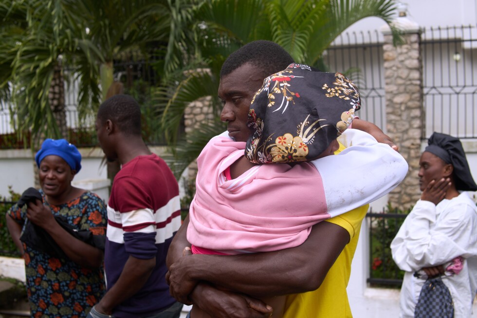 Stampede at fortress in northern Haiti leaves at least 25 dead