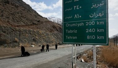 A drive through wartime Iran offers glimpses of destruction and daily life