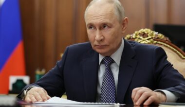 Putin declares a ceasefire in Ukraine for Orthodox Easter