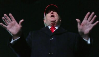 Trump lambasts pope, extending feud over Iran war