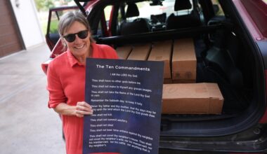 Texas can require public schools to display the Ten Commandments