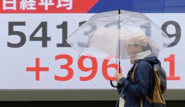 Oil rises sharply and stocks fall after Trump’s address