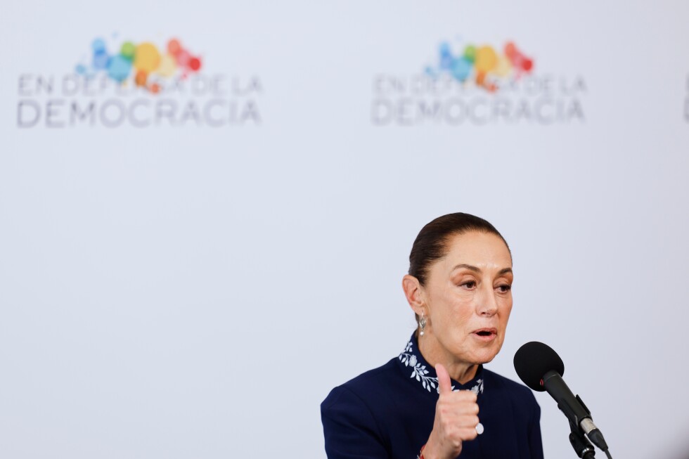 Sheinbaum demands explanations on the deaths of US Embassy officials in Chihuahua