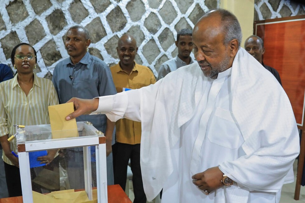 Djibouti's Ismaïl Omar Guelleh reelected for sixth term