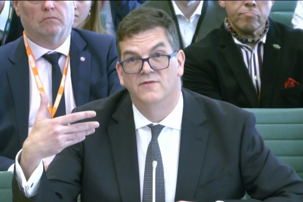 Fired former UK official says he felt political pressure to approve Peter Mandelson as US ambassador